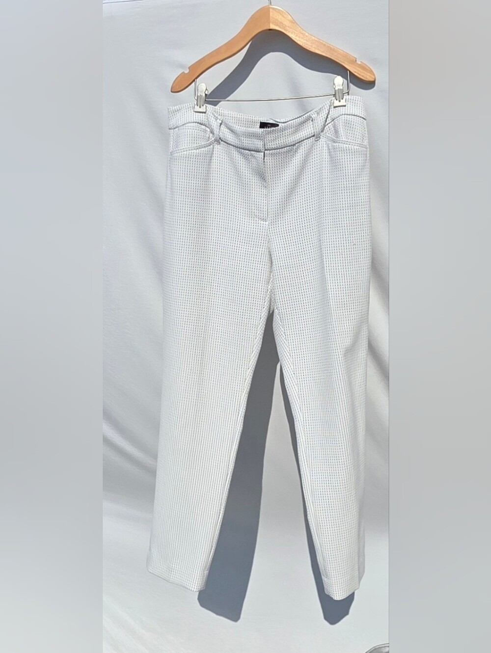 White House Black Market White Textured Slim Trousers